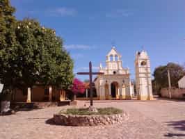 Try a scenic route to Cafayate past old villages