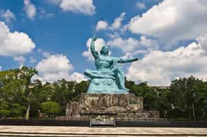 Visit the Nagasaki Peace Park