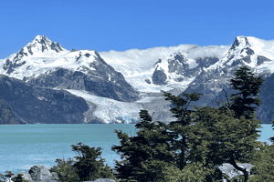 Visit the Leones Glacier Lookout