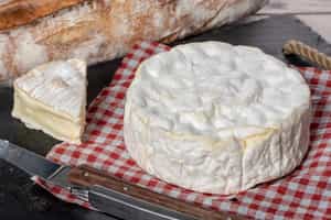 Sample Camembert, cider and Calvados