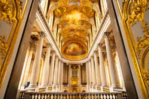 Have Versailles to yourself before opening