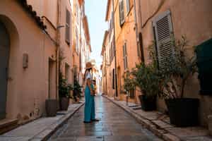 Walk the harbour and old town of Saint-Tropez