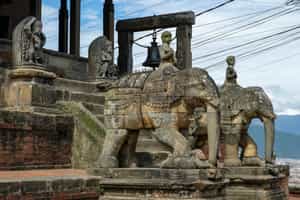 Explore the city of Kirtipur, Kathmandu Valley