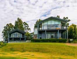 Sirius Lodge