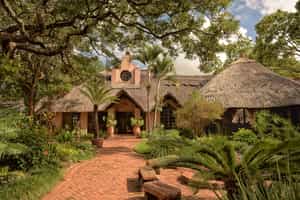 Amanzi Lodge