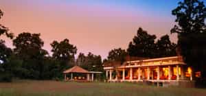 Taj Mahua Kothi