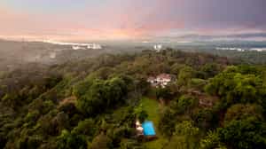 The Postcard Velha