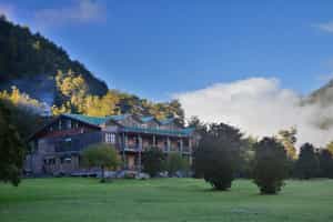 Mítico Puelo Lodge