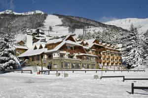 Pire Hue Hotel