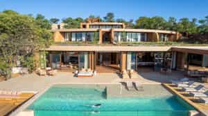 Melote House