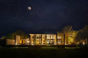 Tierra Atacama, Beckons