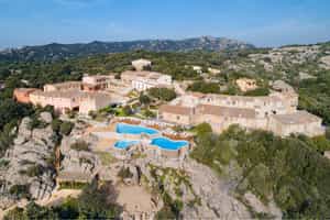 Borgo Smeraldo Villas & Hotel