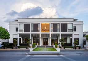 Aruntara Riverside Boutique Hotel