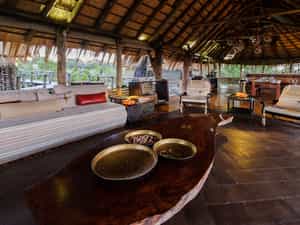 Spacious main area overlooking the plain