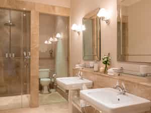 Classic Room Bathroom