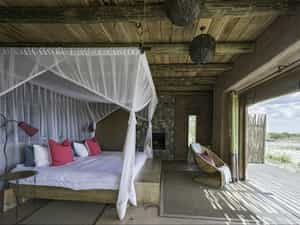 Natural accommodation with spectacular views