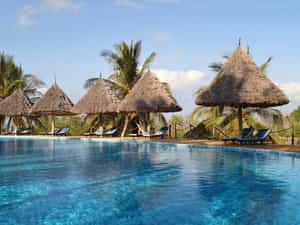 45 metre, free form swimming pool