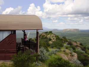 A chalet constructed on the edge of the terrace facing west.