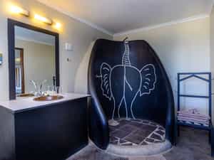 Rest room area