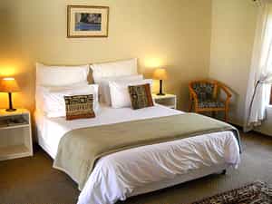 Double Room Queen
