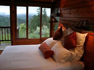 Cabin 16 - Main Bedroom
