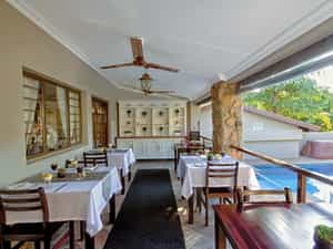 Enjoy breakfast while listening to the resident Birds and vervet monkeys. 