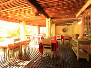 Enjoy a full hot and cold buffet breakfast on our dining deck overlooking the bird filled gardens of Lidiko Lodge.