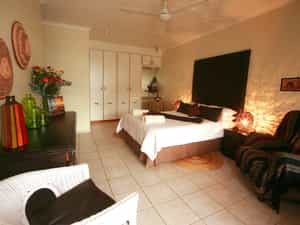 Spacious Double Bedroom with En Suite bathroom