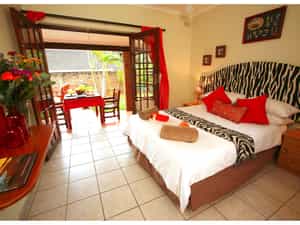 2 Bedroom suite sharing a bathroom 
