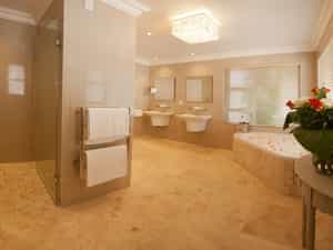 En-Suite Bathroom All Rooms