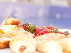 A continental or cooked breakfast is included in a night's stay. Guests can also enjoy a delicious three-course dinner for an extra fee. Meals are best enjoyed in the garden or by the poolside. 