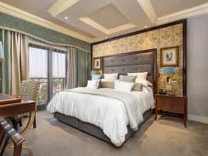 4th Floor Suite 