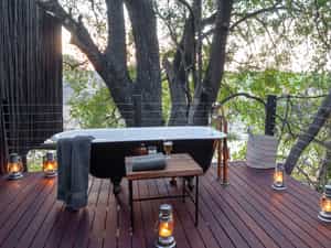 Private Deck with Victorian Bath