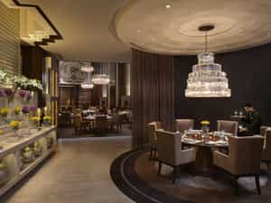 Jamavar is the signature fine dining restaurant of The Leela. Relish the varied flavours of the royal kitchens, accompanied by an exclusive wine selection of over 250 international labels.