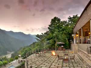 The D deck and White Water Cafe