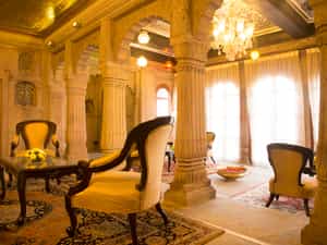Guest welcome area and a common sit out