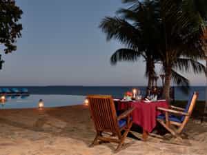 outside dining