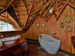 Luxurious en-suite bathroom