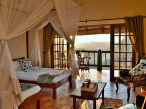  Twin bedroom with views