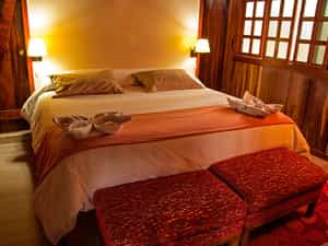 Suites rooms have king size bed