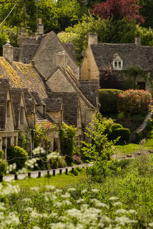 London city streets & Cotswolds Stone Villages