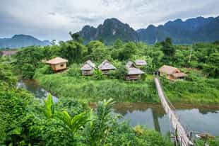 Visit a local Kamu village and learn their crafts