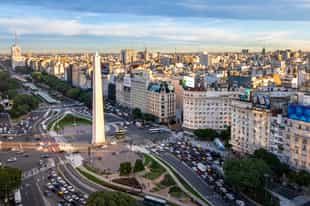 Walk through 9 de Julio Avenue in Buenos Aires