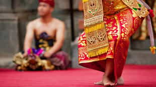 Meet one of Bali’s famous local musicians in Ubud