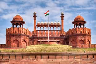 Explore the Mughal era’s Old Delhi