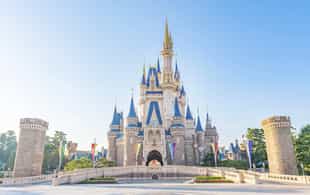Go on an adventure in Tokyo Disneyland