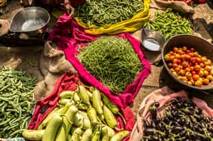 Explore the streets of Georgetown bazaar, Chennai