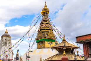 Visit the ancient temple, Swoyambhu Mahachaitya