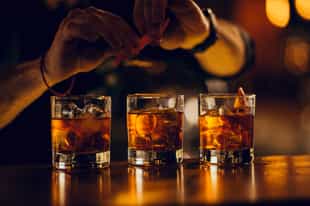 Enjoy evening drinks at a local bar in Jaipur