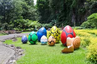Explore Taman Kemesraan amusement park in Malang
